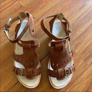 Merrell sandals 🔥